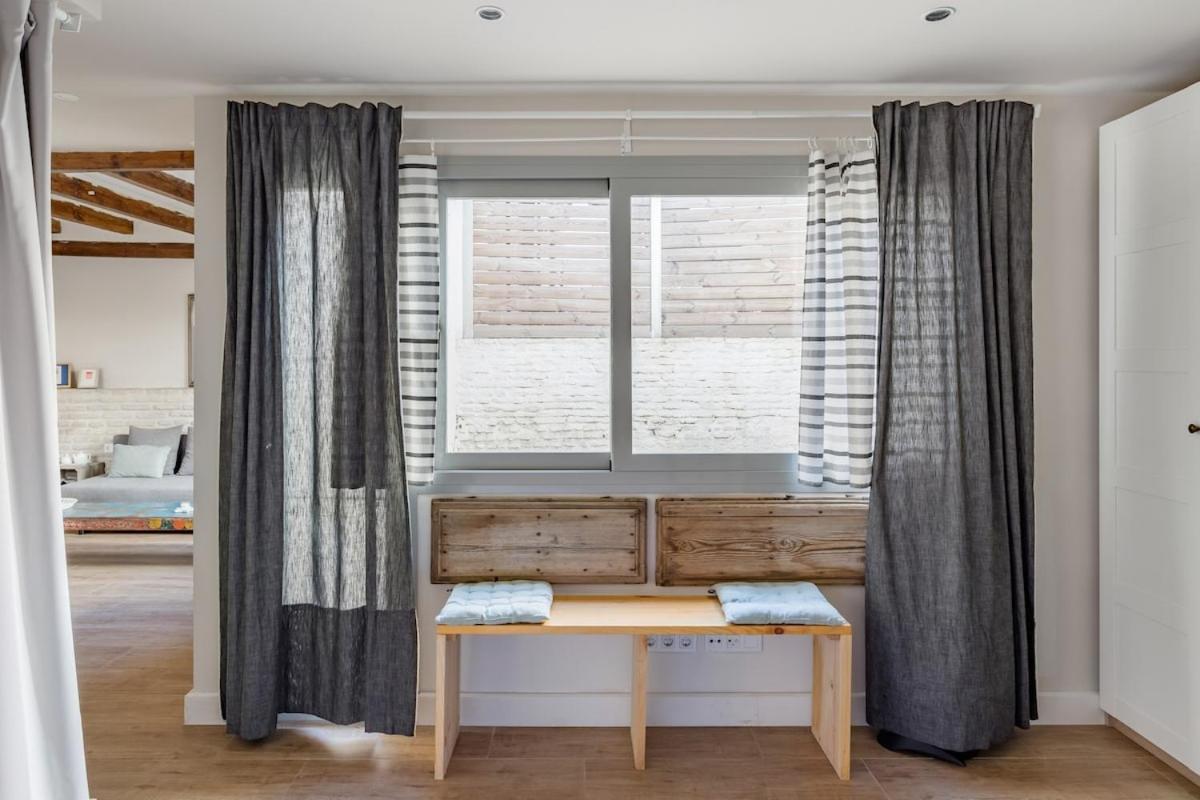 Disfruta Del Sol De Triana Desde Acogedor Y Original Piso Con Gran Terraza Apartamento Sevilla